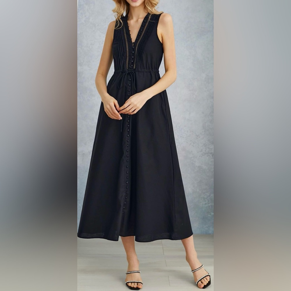 Chicwish Elegant Black Sleeveless Midi Dress